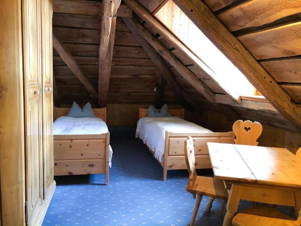Historic Hotel Chesa Salis Bever Room photo