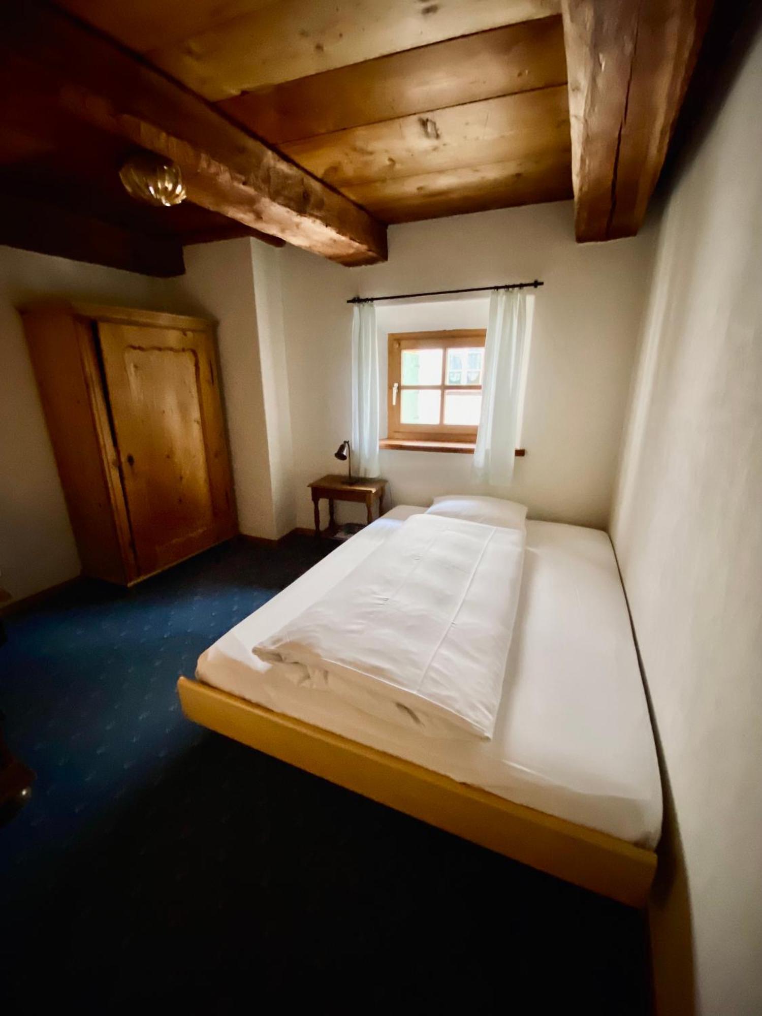 Historic Hotel Chesa Salis Bever Room photo