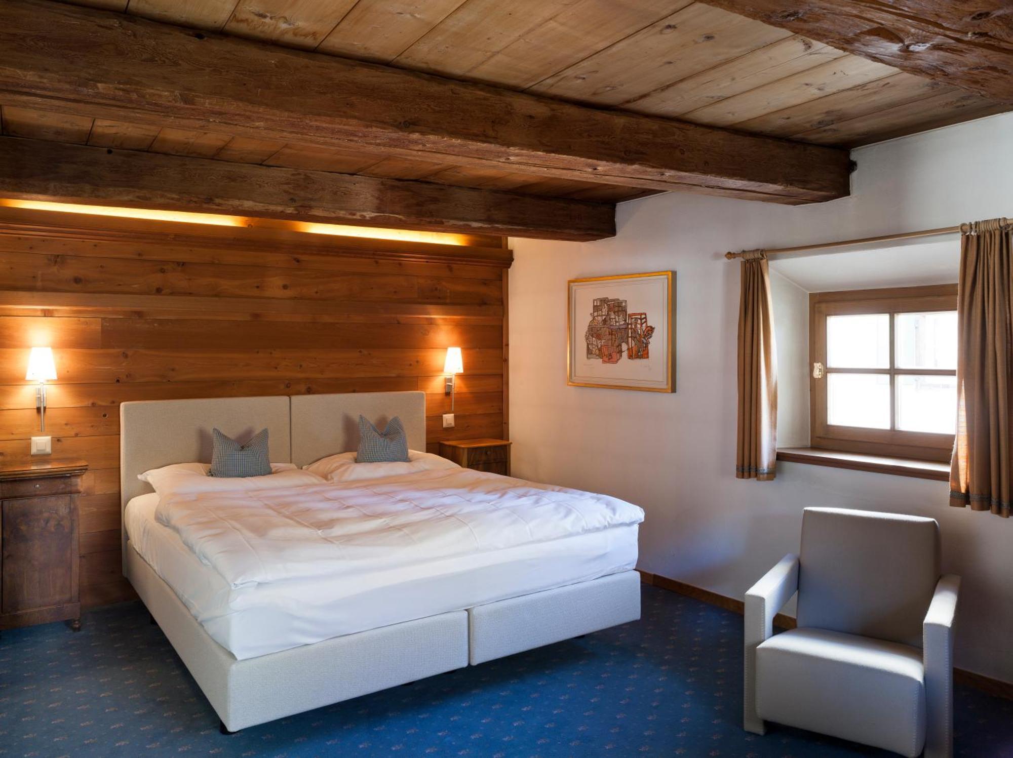 Historic Hotel Chesa Salis Bever Room photo